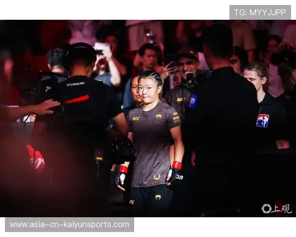 UFC战队加强地面技术衔接，控制力明显提升