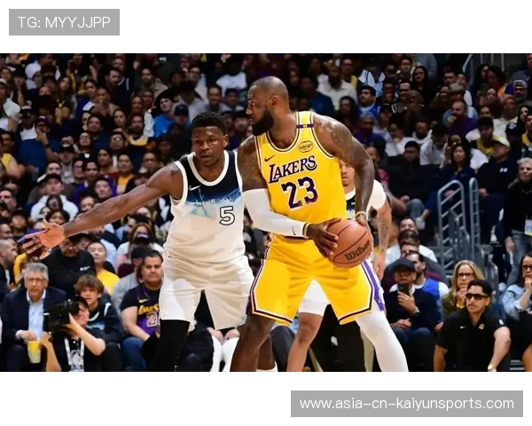 湖人末节逆转成功,詹姆斯关键三分锁定胜局,湖人官宣詹姆斯